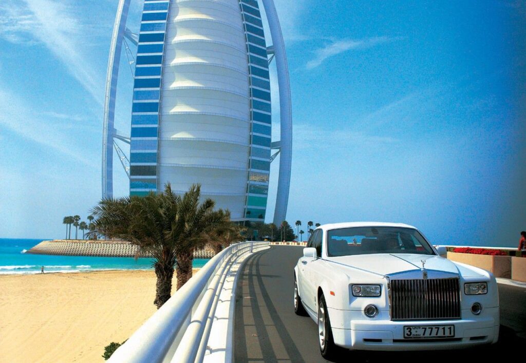 dubaiburj-al-arab-rolls-royce-phantom